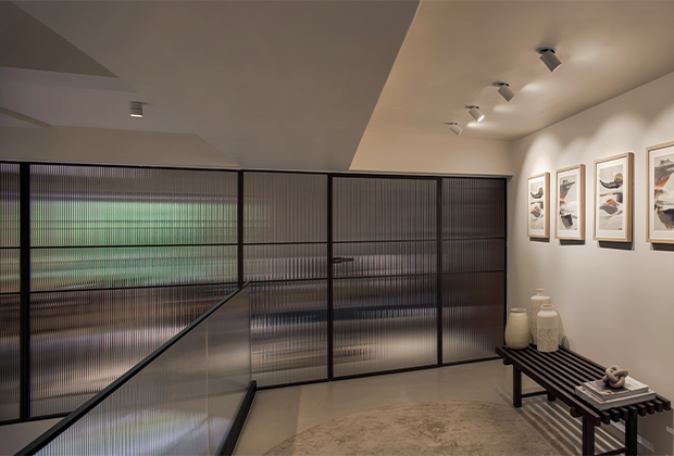 Luxury villa Enquire 620X420