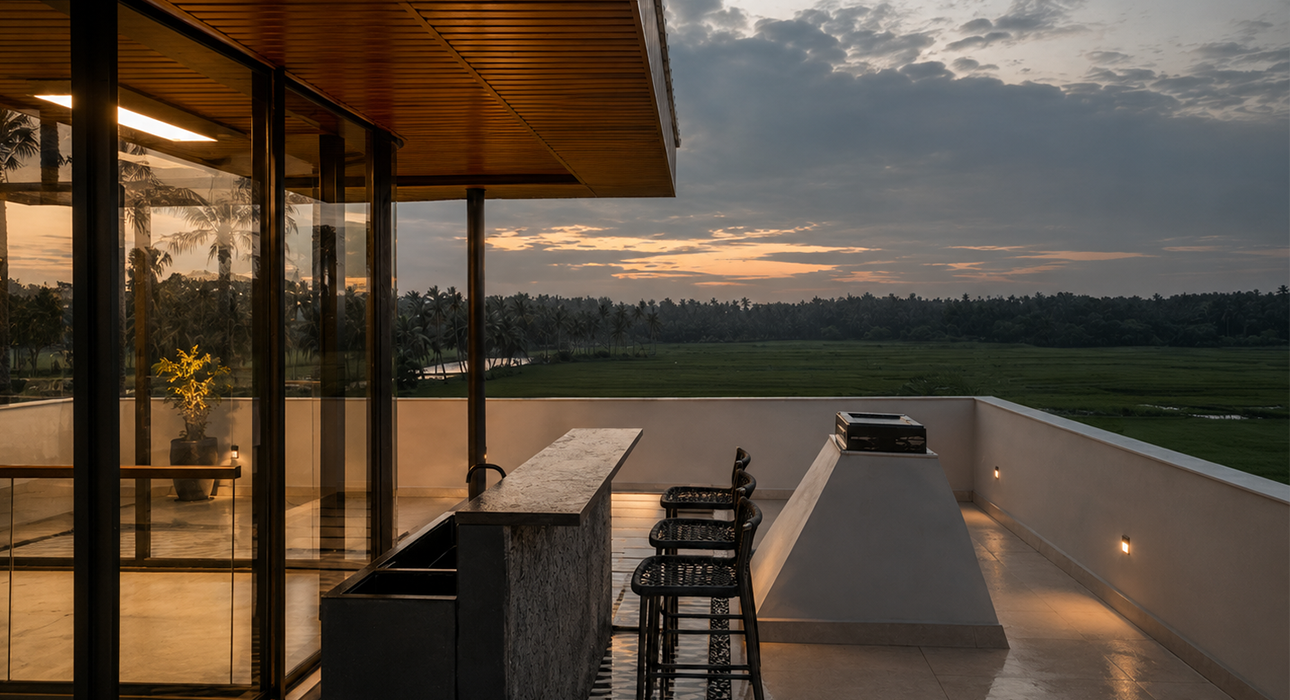 Luxury villa 1290 x 700